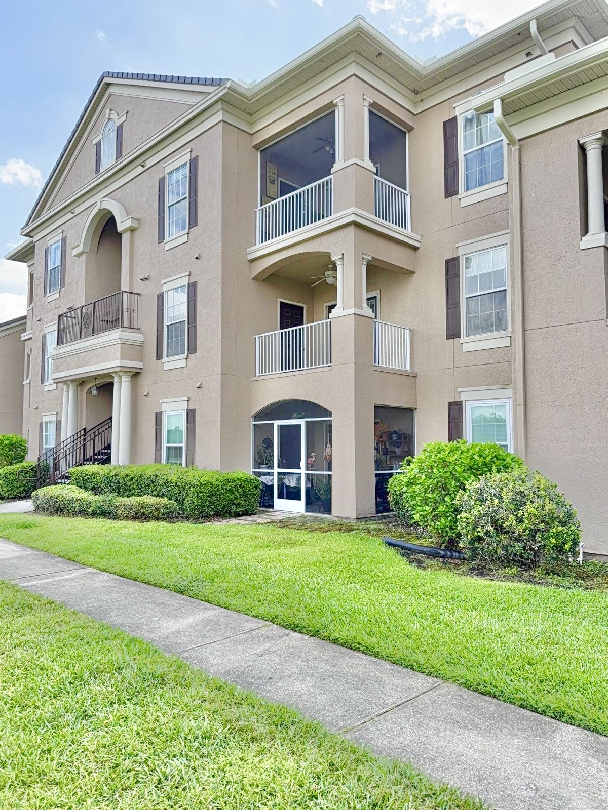 2001 Tizewell Circle - 1